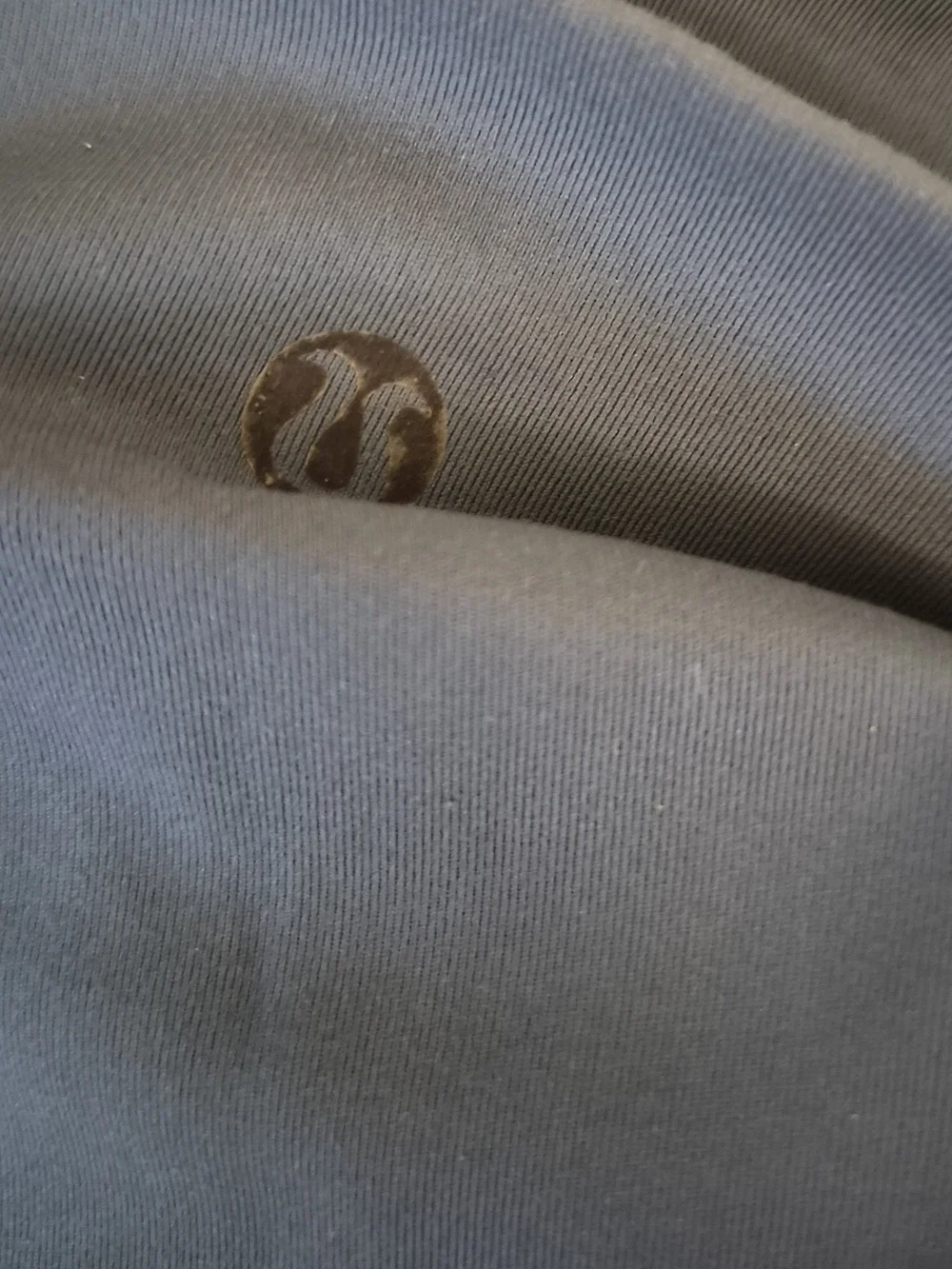 Lululemon Size 2 High-Waist Performance Capri Leggings Scalloped Hem